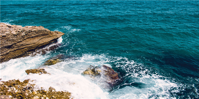 2022年4月结婚的好日子(不到3个月股价腰斩)