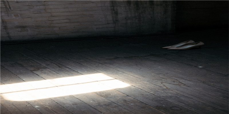 佛缘最重的痣(这几种手相的女人)