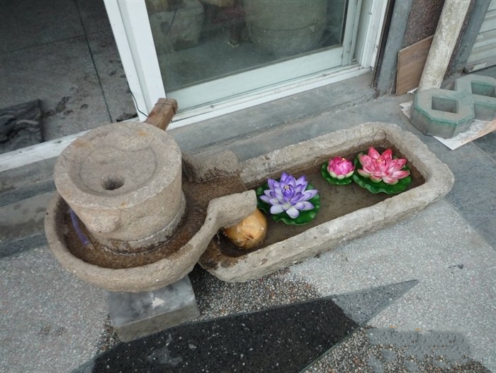 磨盘摆放风水禁忌图城里人把农村石磨当个宝