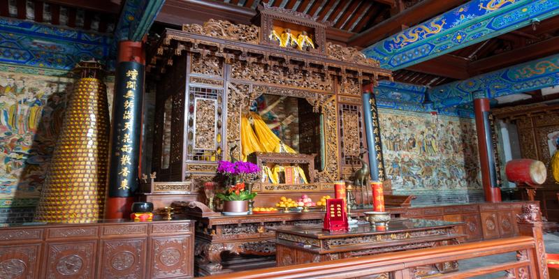 大胡子算卦准西安古老的八仙庵