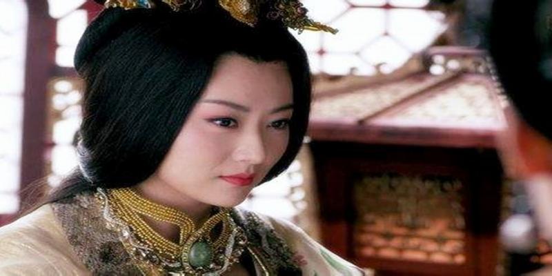 然而关于萧皇后还有一个有趣的记载李世民登基之后为了不走隋炀帝的