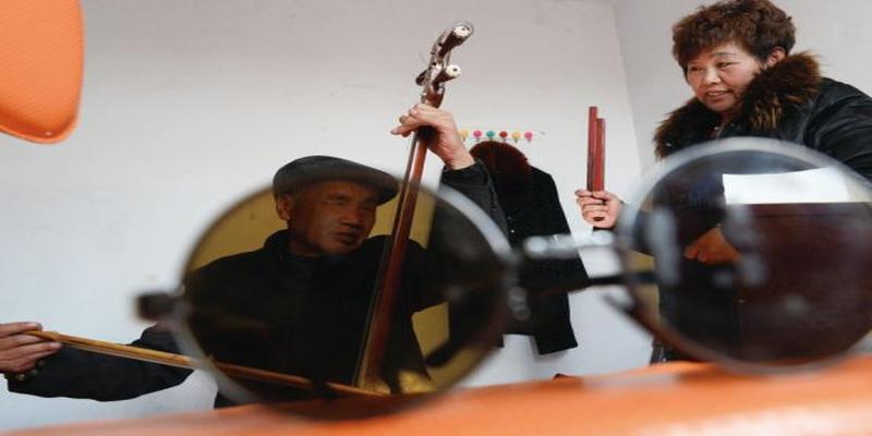 郭永章1945年生民间称呼郭瞎子山东菏泽牡丹区牡丹办事处苏道沟村人