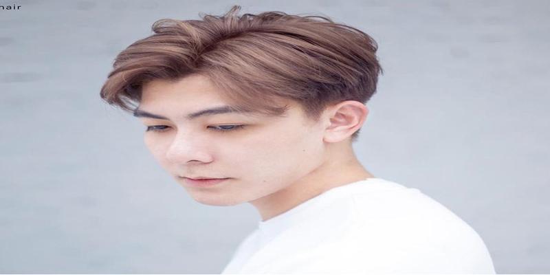 八字刘海教程男生八字刘海时尚帅气