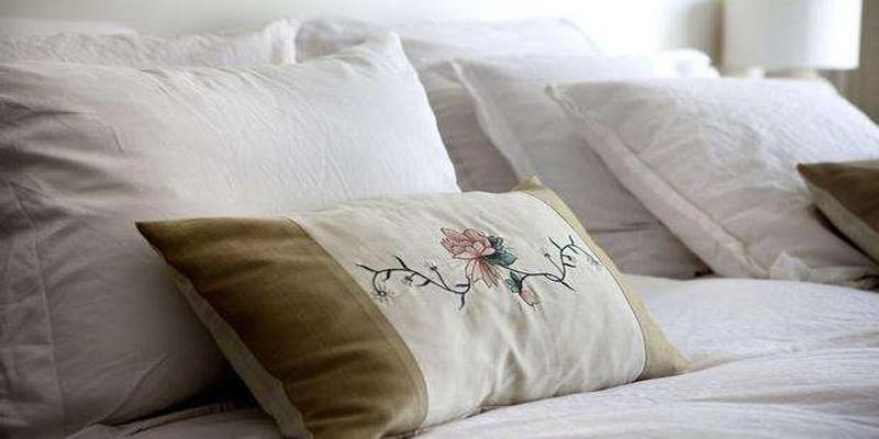 床头朝东床尾朝西风水好不好老人说睡觉时不能头朝东脚朝西