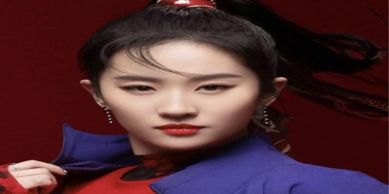 褶皱感而且杏仁眼一般都是内双最主要的特点就是没有桃花眼和丹凤眼