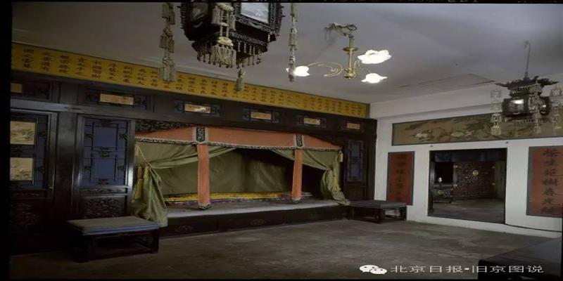 组图告诉你,皇帝卧室长啥样