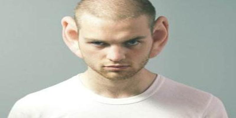 耳朵透露你的心机很多人不晓得耳朵也是相学上的一局部其实别说是外行