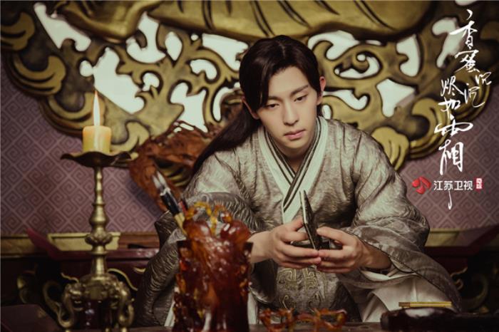 邓伦罗云熙,听听邓伦罗云熙***一菲是怎么说杨紫的 - 天华易学