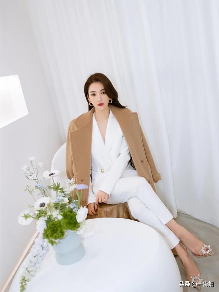 方媛非常完美(天王嫂方媛出席活动) - 天华易学