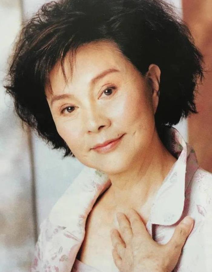 归亚蕾个人资料(76岁老戏骨归亚蕾) - 天华易学