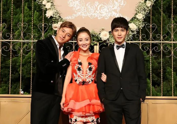 黄晓明婚礼的伴郎伴娘,黄晓明夫妇婚礼复盘 - 天华易学