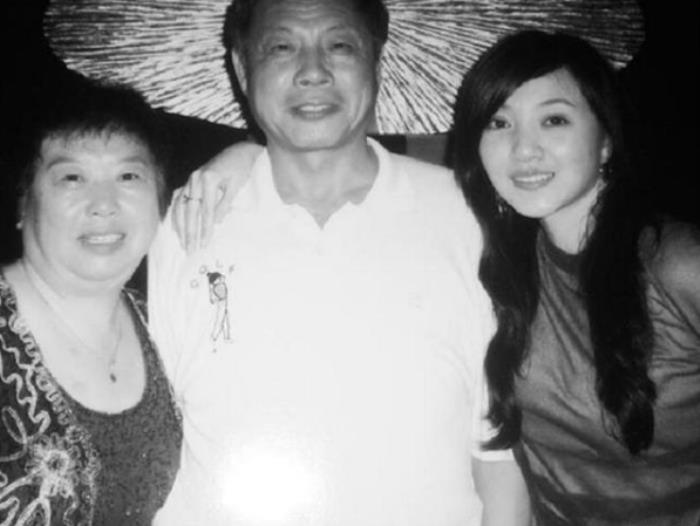 金玉婷的个人资料(被传绯闻后转身隐退的金玉婷) - 天华易学